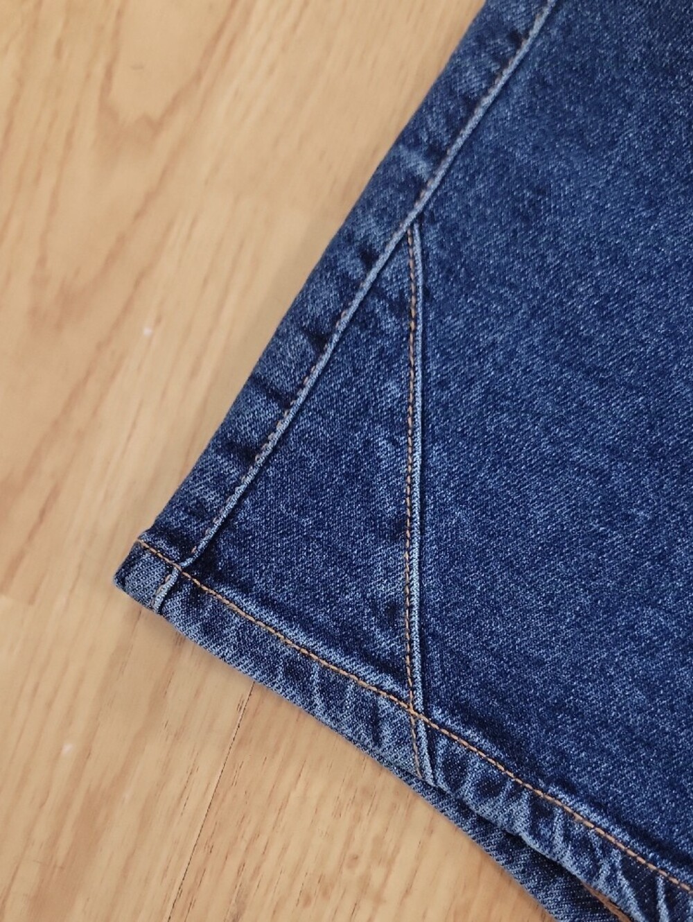 No Boundaries Blue Denim Belted Short Shorts - Picture 6 of 7